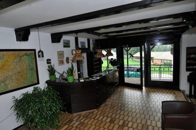 Hotel-Restaurant Johanniskreuz Trippstadt Zewnętrze zdjęcie